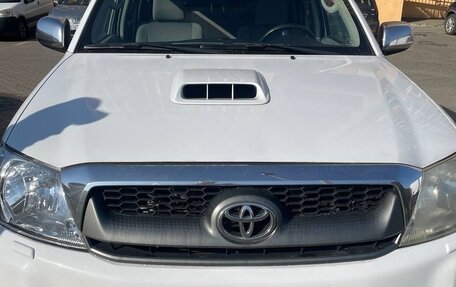 Toyota Hilux VII, 2011 год, 1 950 000 рублей, 3 фотография