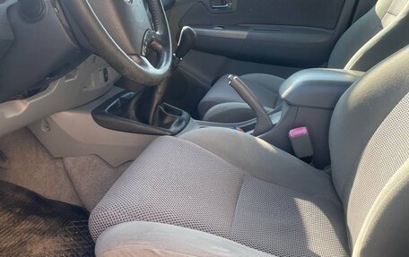 Toyota Hilux VII, 2011 год, 1 950 000 рублей, 13 фотография