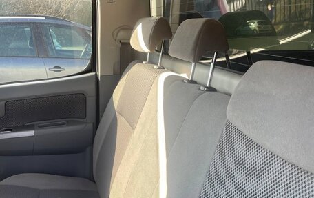 Toyota Hilux VII, 2011 год, 1 950 000 рублей, 9 фотография