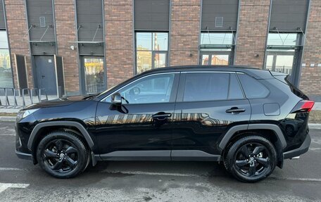 Toyota RAV4, 2022 год, 4 380 000 рублей, 4 фотография