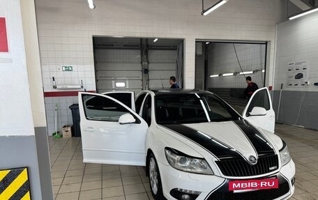 Skoda Octavia RS, 2010 год, 1 250 000 рублей, 2 фотография