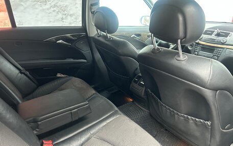 Mercedes-Benz E-Класс, 2002 год, 790 000 рублей, 6 фотография