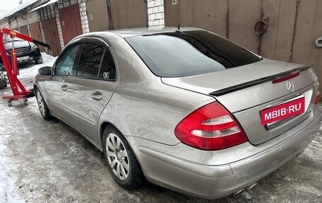 Mercedes-Benz E-Класс, 2002 год, 790 000 рублей, 3 фотография