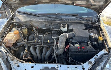 Ford Focus IV, 2004 год, 160 000 рублей, 2 фотография