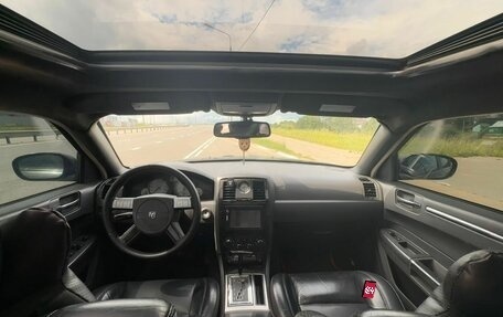 Chrysler 300C II, 2006 год, 1 800 000 рублей, 16 фотография