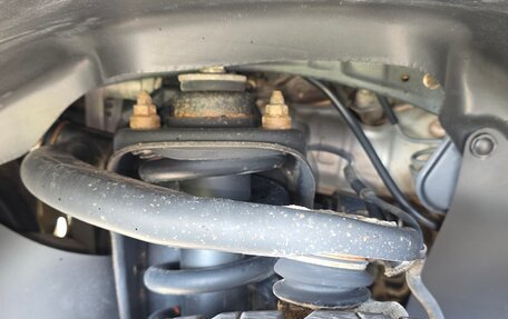 Toyota Land Cruiser Prado 150 рестайлинг 2, 2011 год, 3 400 000 рублей, 36 фотография