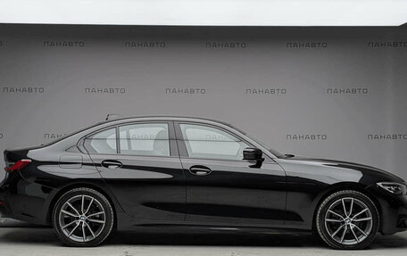 BMW 3 серия, 2019 год, 3 295 000 рублей, 4 фотография