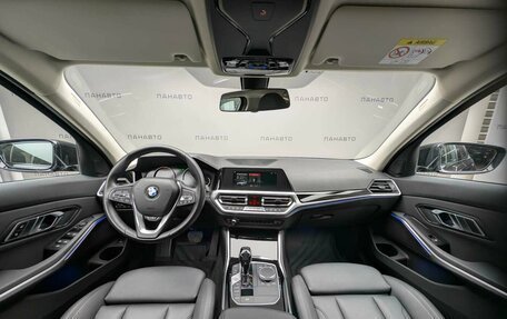 BMW 3 серия, 2019 год, 3 295 000 рублей, 13 фотография