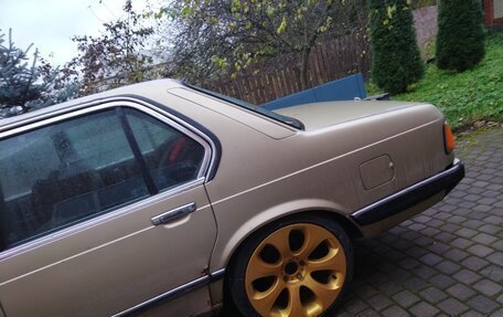 BMW 7 серия, 1984 год, 500 000 рублей, 2 фотография