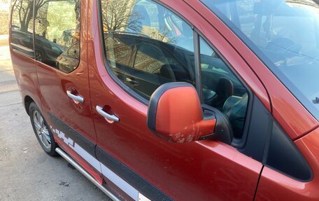 Peugeot Partner II рестайлинг 2, 2011 год, 550 000 рублей, 3 фотография