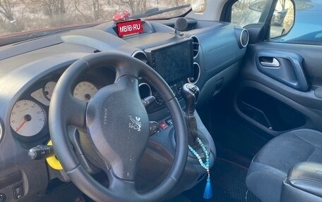 Peugeot Partner II рестайлинг 2, 2011 год, 550 000 рублей, 7 фотография