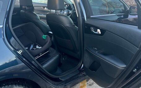 KIA Cerato IV, 2018 год, 2 100 000 рублей, 13 фотография