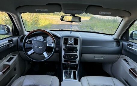 Chrysler 300C II, 2006 год, 1 000 000 рублей, 4 фотография