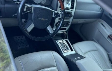 Chrysler 300C II, 2006 год, 1 000 000 рублей, 5 фотография