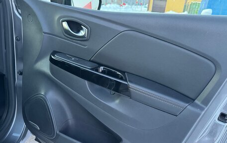 Renault Kaptur I рестайлинг, 2022 год, 1 700 000 рублей, 30 фотография