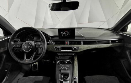 Audi A4, 2016 год, 2 455 000 рублей, 12 фотография