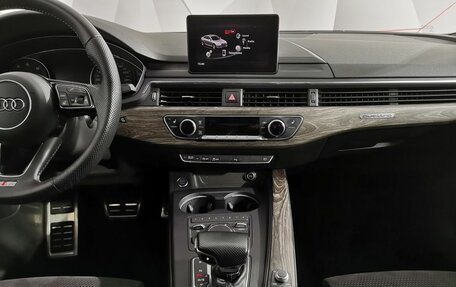 Audi A4, 2016 год, 2 455 000 рублей, 13 фотография