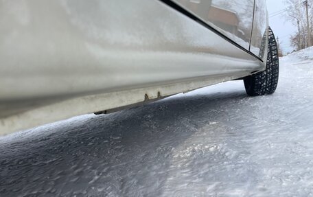 Toyota Opa I рестайлинг, 2001 год, 498 000 рублей, 20 фотография