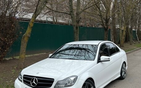 Mercedes-Benz C-Класс, 2012 год, 1 715 000 рублей, 2 фотография