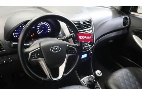 Hyundai Solaris II рестайлинг, 2012 год, 726 000 рублей, 6 фотография