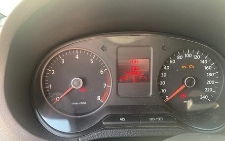 Volkswagen Polo VI (EU Market), 2011 год, 520 000 рублей, 3 фотография