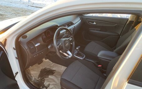 KIA Rio IV, 2020 год, 1 085 000 рублей, 9 фотография