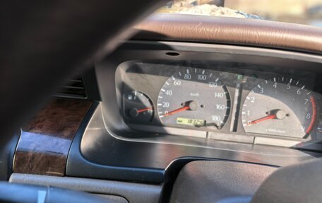 Nissan Laurel VIII, 2001 год, 800 000 рублей, 13 фотография