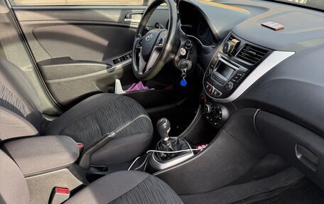 Hyundai Solaris II рестайлинг, 2016 год, 670 000 рублей, 2 фотография