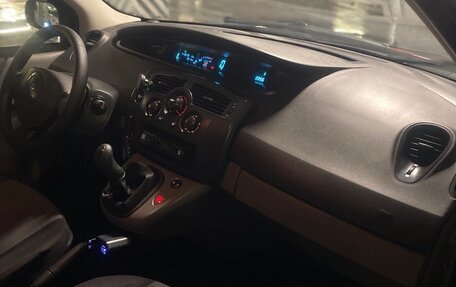 Renault Scenic III, 2004 год, 340 000 рублей, 8 фотография