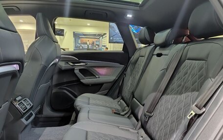 Audi Q5, 2026 год, 7 250 000 рублей, 17 фотография