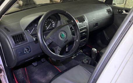 Skoda Fabia I, 2003 год, 250 000 рублей, 2 фотография