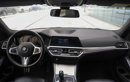 BMW 3 серия, 2019 год, 2 949 000 рублей, 10 фотография