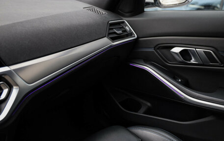 BMW 3 серия, 2019 год, 2 949 000 рублей, 14 фотография