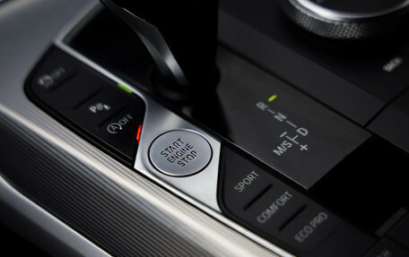 BMW 3 серия, 2019 год, 2 949 000 рублей, 19 фотография