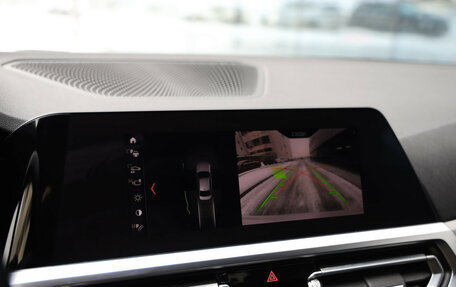 BMW 3 серия, 2019 год, 2 949 000 рублей, 16 фотография