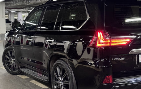 Lexus LX III, 2016 год, 7 000 000 рублей, 1 фотография