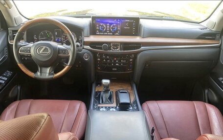 Lexus LX III, 2016 год, 7 000 000 рублей, 8 фотография