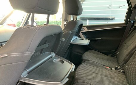 Citroen C4 Picasso II рестайлинг, 2010 год, 360 000 рублей, 15 фотография