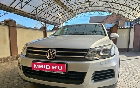 Volkswagen Touareg III, 2010 год, 2 220 000 рублей, 1 фотография