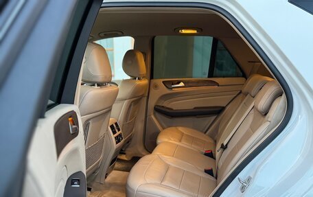 Mercedes-Benz M-Класс, 2014 год, 3 150 000 рублей, 23 фотография