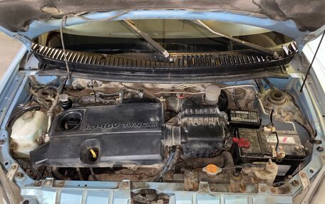 Daihatsu Sirion, 2002 год, 360 000 рублей, 19 фотография