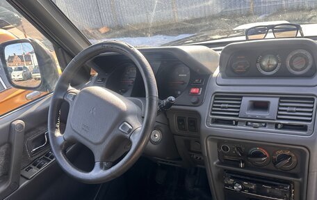 Mitsubishi Pajero III рестайлинг, 1995 год, 455 000 рублей, 14 фотография