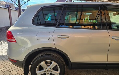 Volkswagen Touareg III, 2010 год, 2 220 000 рублей, 5 фотография