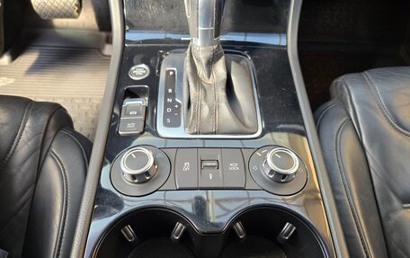 Volkswagen Touareg III, 2010 год, 2 220 000 рублей, 24 фотография