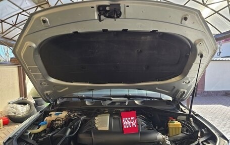 Volkswagen Touareg III, 2010 год, 2 220 000 рублей, 26 фотография