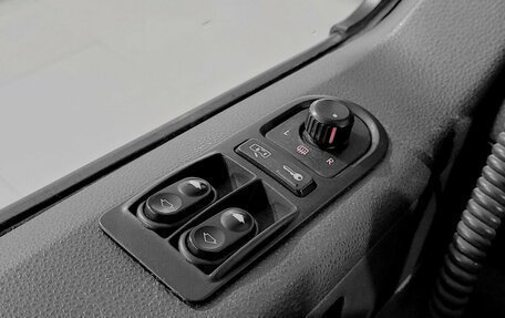 Volkswagen Transporter T5 рестайлинг, 2007 год, 1 120 000 рублей, 9 фотография