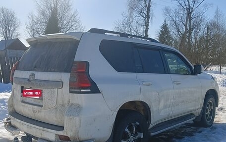 Toyota Land Cruiser Prado 150 рестайлинг 2, 2013 год, 3 000 000 рублей, 3 фотография