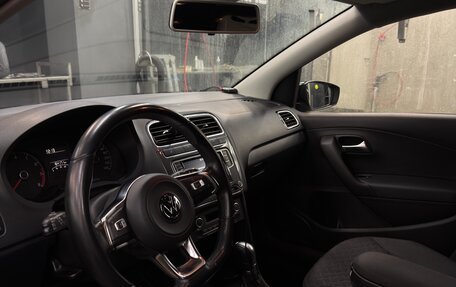 Volkswagen Polo VI (EU Market), 2018 год, 1 200 000 рублей, 6 фотография