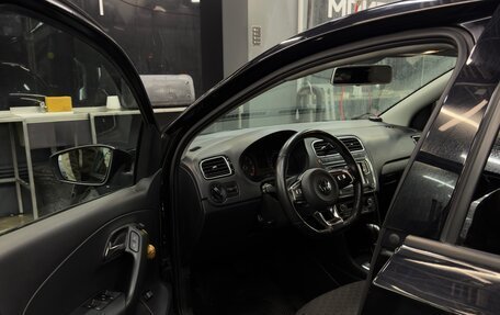 Volkswagen Polo VI (EU Market), 2018 год, 1 200 000 рублей, 11 фотография