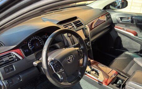 Toyota Camry, 2013 год, 1 500 000 рублей, 13 фотография
